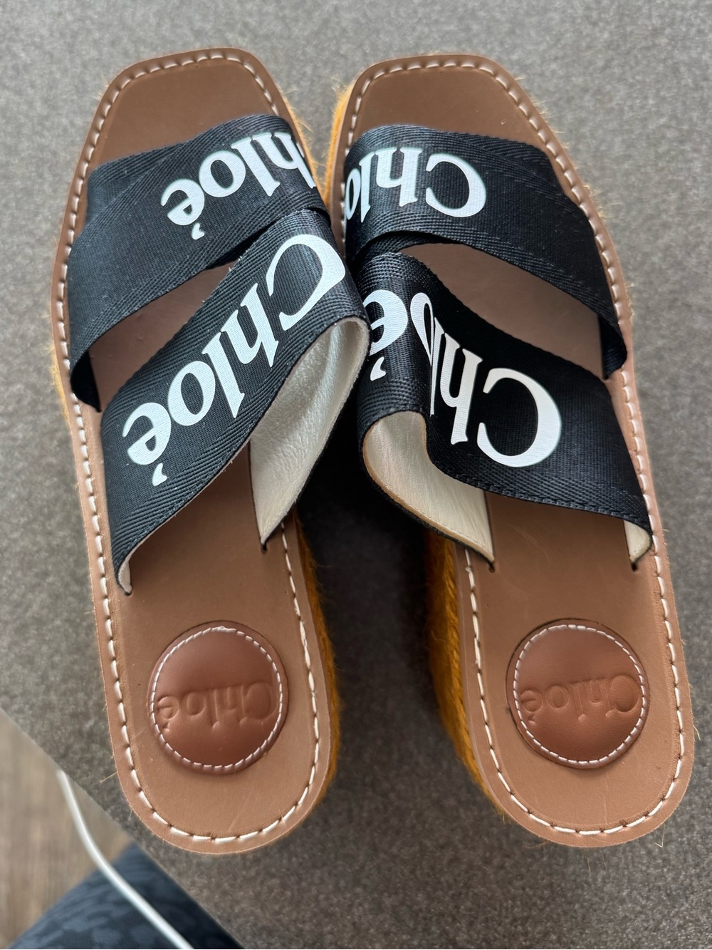 Chloe Black and Brown Logo Ribbon Slide Sandals Size 7